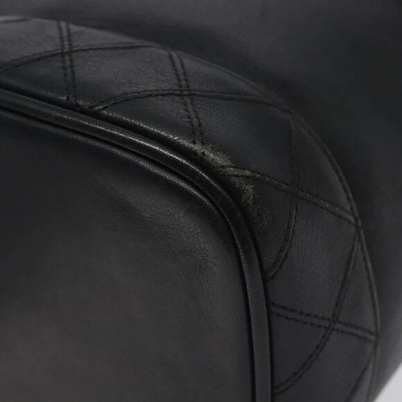 CHANEL Vanity Pouch Lamb Skin Black Gold CC - Picture 8 of 14